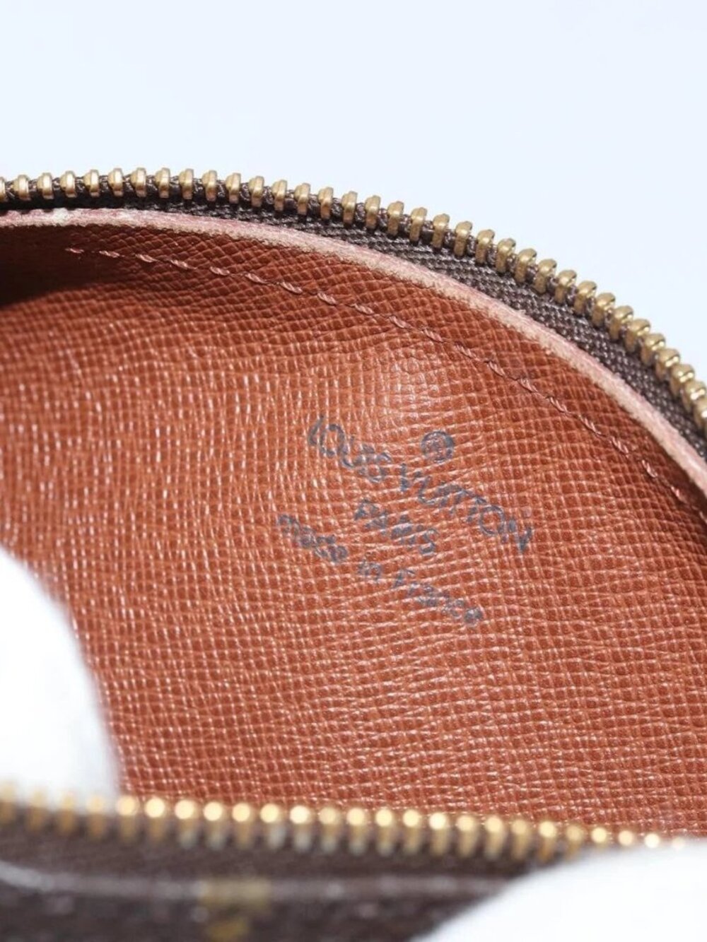 LOUIS VUITTON Monogram Papillon Pouch LV Auth 168953 - Picture 13 of 16